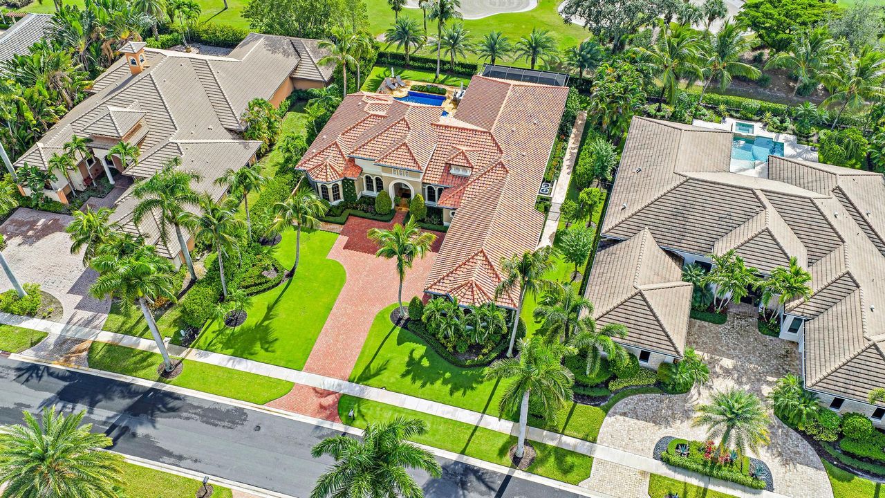 Active With Contract: $2,795,000 (3 beds, 4 baths, 3756 Square Feet)