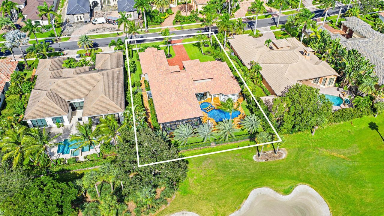 Active With Contract: $2,795,000 (3 beds, 4 baths, 3756 Square Feet)