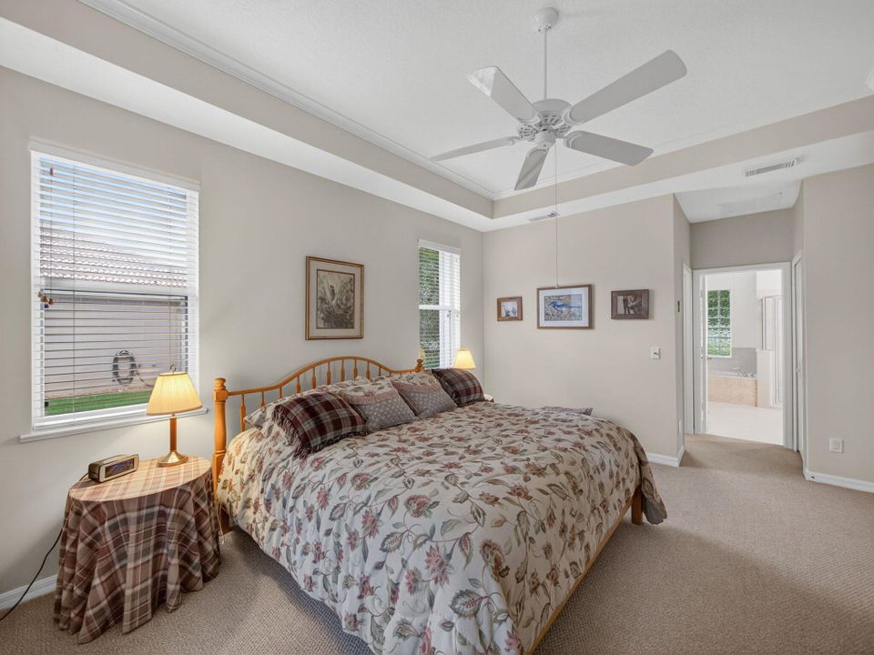 合同活跃: $600,000 (3 贝兹, 2 浴室, 1901 平方英尺)