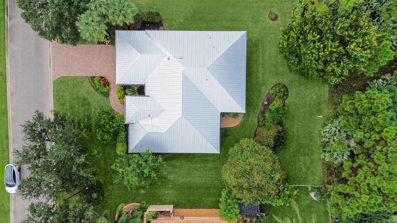 合同活跃: $600,000 (3 贝兹, 2 浴室, 1901 平方英尺)