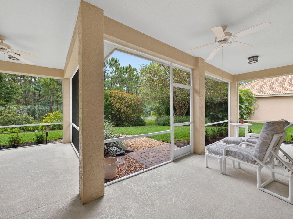 合同活跃: $600,000 (3 贝兹, 2 浴室, 1901 平方英尺)