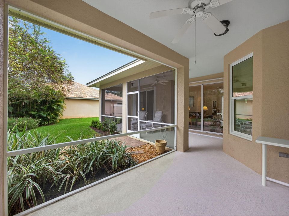 合同活跃: $600,000 (3 贝兹, 2 浴室, 1901 平方英尺)