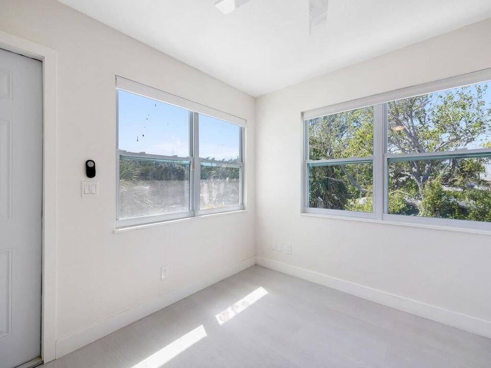 待售: $1,950,000 (0 贝兹, 0 浴室, 3836 平方英尺)