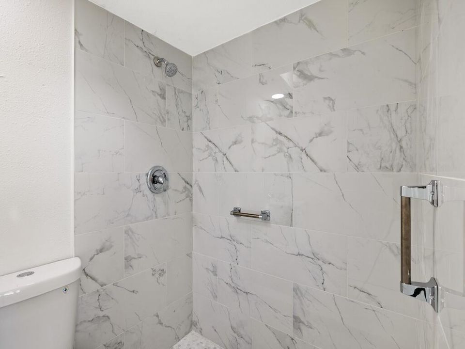 待售: $1,950,000 (0 贝兹, 0 浴室, 3836 平方英尺)