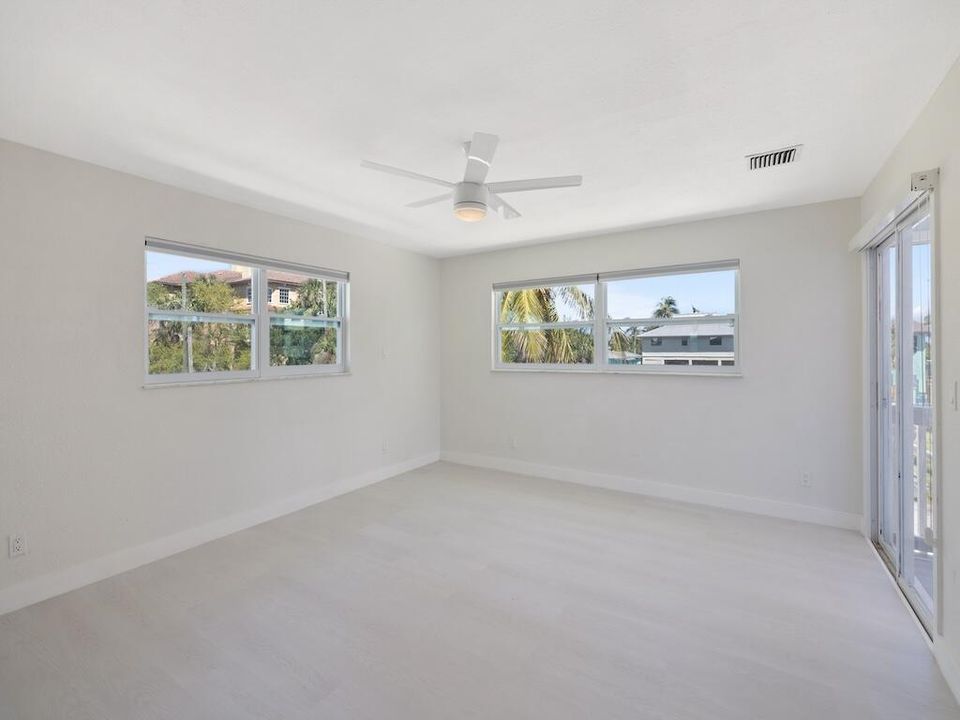 待售: $1,950,000 (0 贝兹, 0 浴室, 3836 平方英尺)