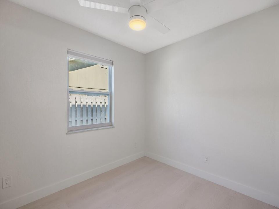 待售: $1,950,000 (0 贝兹, 0 浴室, 3836 平方英尺)