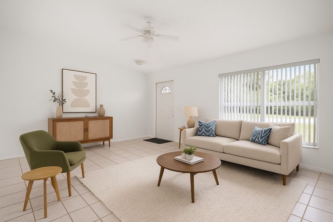 For Rent: $2,050 (2 beds, 2 baths, 1026 Square Feet)