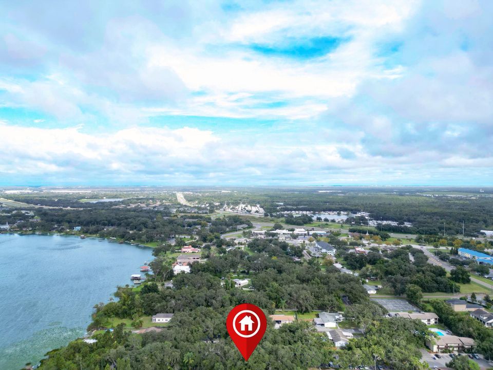 Active With Contract: $120,000 (2 beds, 2 baths, 981 Square Feet)