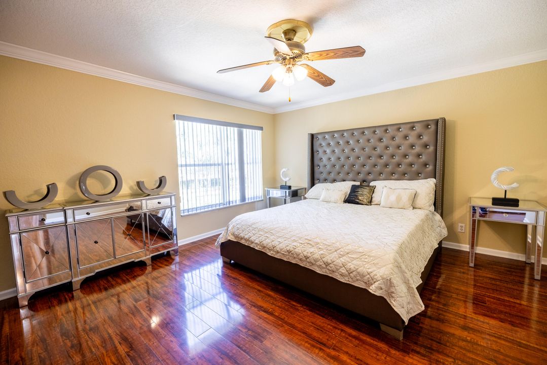 Active With Contract: $3,300 (4 beds, 2 baths, 1979 Square Feet)