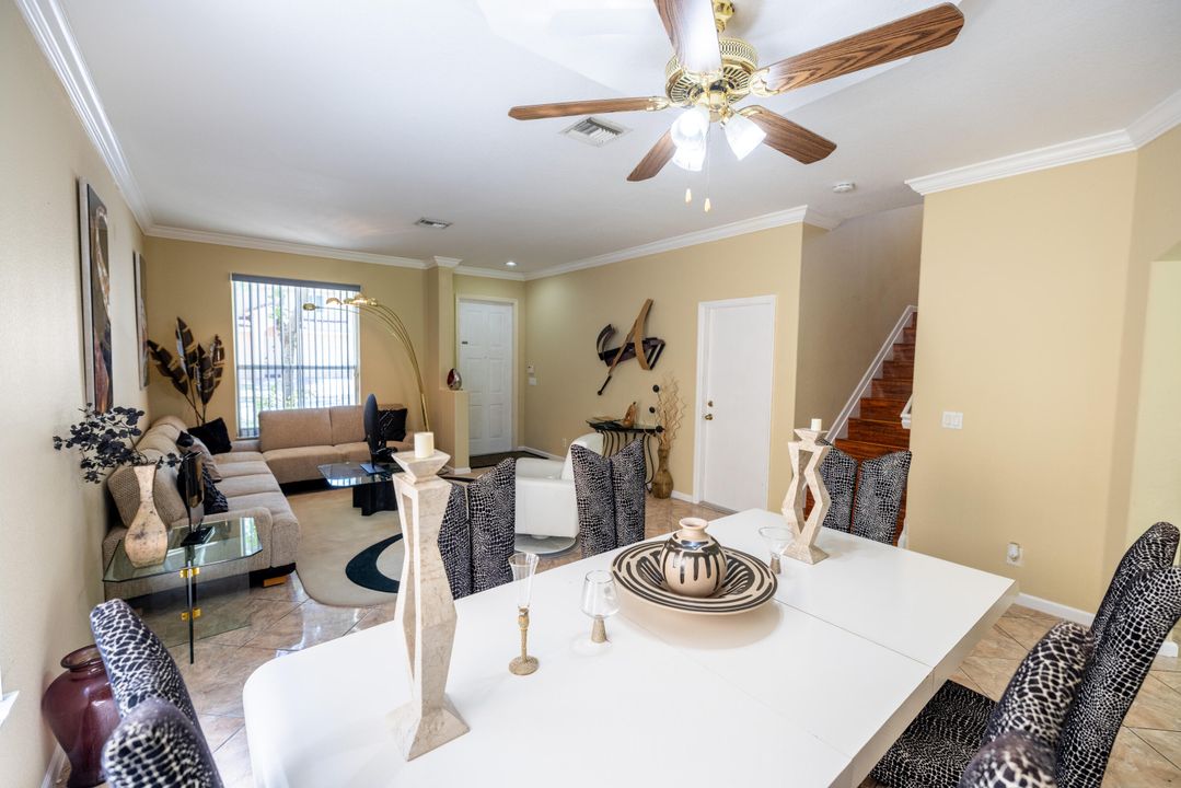 Active With Contract: $3,300 (4 beds, 2 baths, 1979 Square Feet)