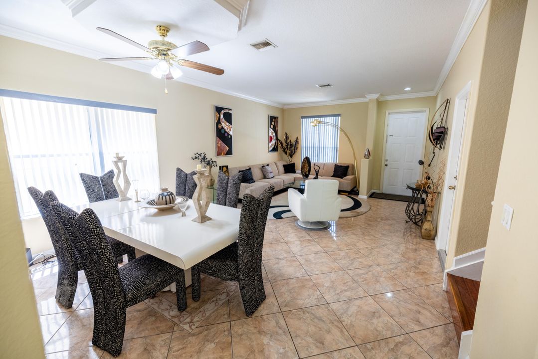 Active With Contract: $3,300 (4 beds, 2 baths, 1979 Square Feet)