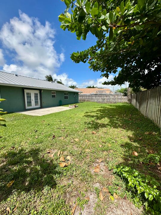 Activo con contrato: $495,000 (3 camas, 2 baños, 1436 Pies cuadrados)