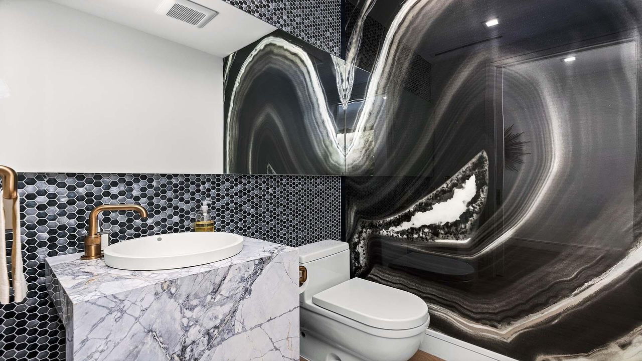 En Venta: $3,995,000 (3 camas, 3 baños, 2926 Pies cuadrados)