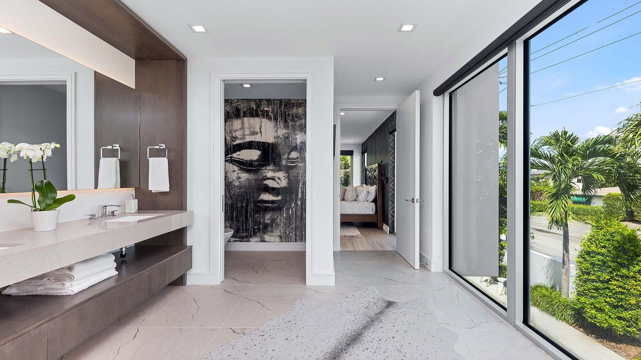 En Venta: $3,995,000 (3 camas, 3 baños, 2926 Pies cuadrados)