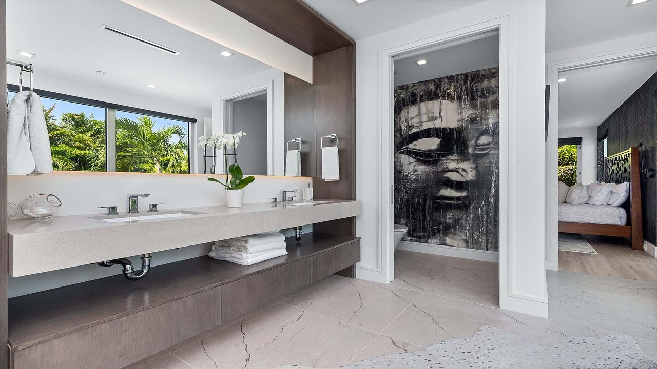 En Venta: $3,995,000 (3 camas, 3 baños, 2926 Pies cuadrados)