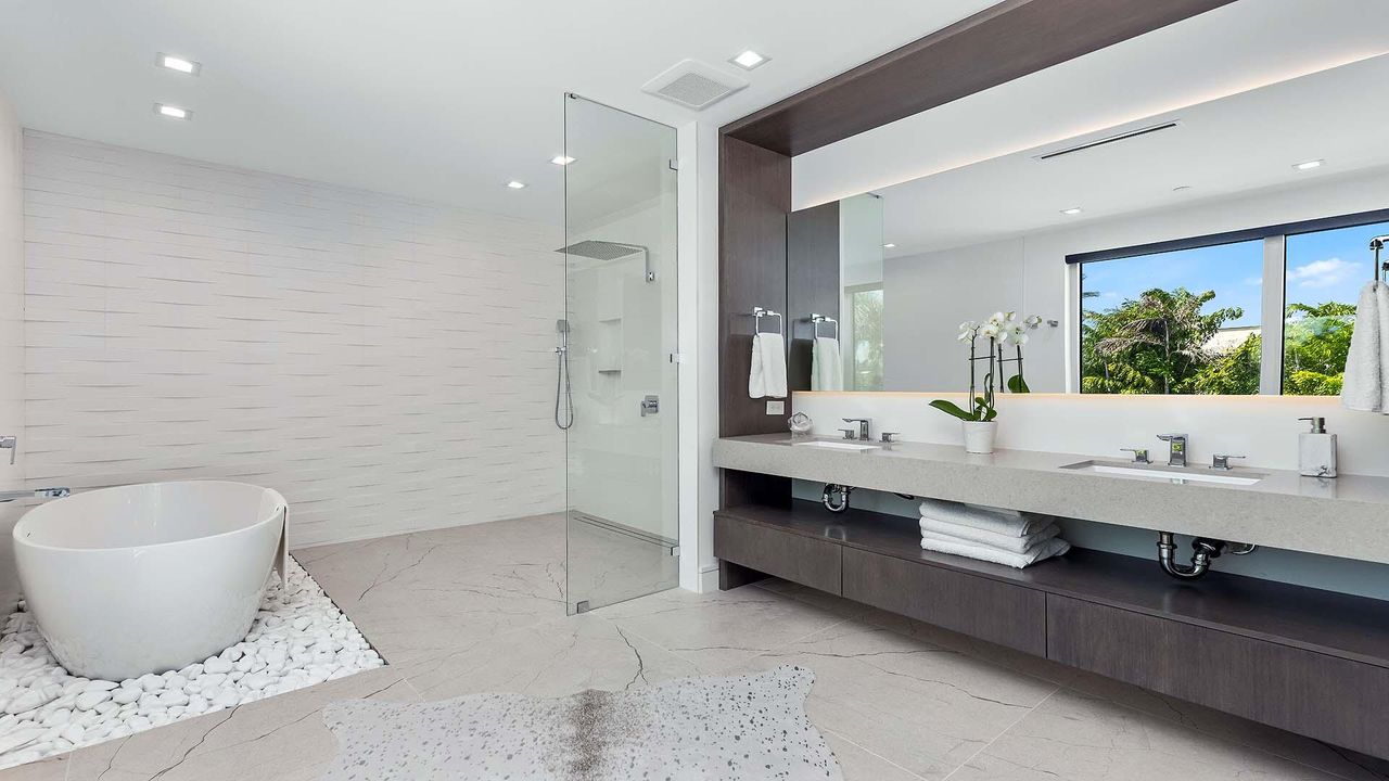 En Venta: $3,995,000 (3 camas, 3 baños, 2926 Pies cuadrados)