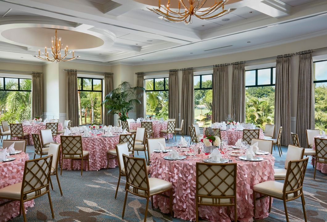 Active With Contract: $2,795,000 (3 beds, 4 baths, 3756 Square Feet)