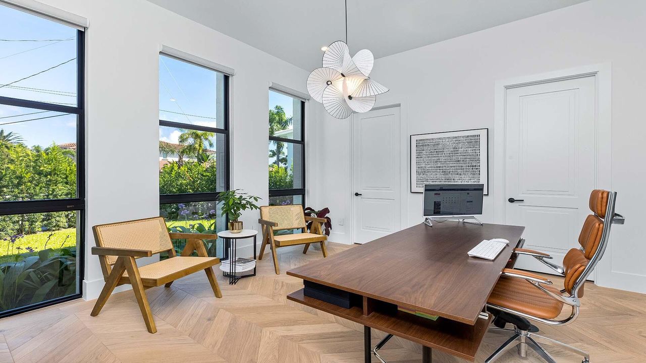 For Sale: $7,995,000 (4 beds, 4 baths, 5074 Square Feet)