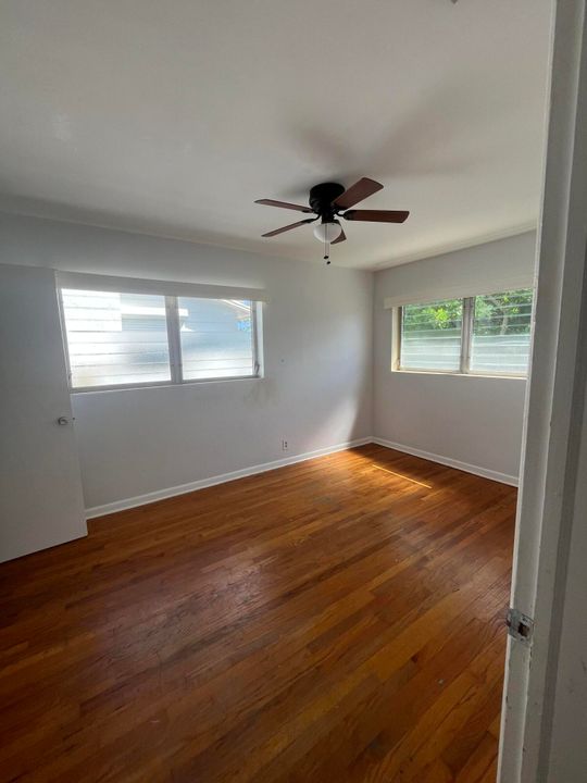 На продажу: $385,000 (3 спален, 2 ванн, 1419 Квадратных фут)