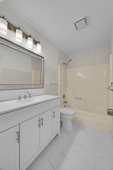 出租: $1,950 (2 贝兹, 2 浴室, 1170 平方英尺)