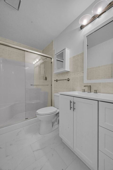 出租: $1,950 (2 贝兹, 2 浴室, 1170 平方英尺)