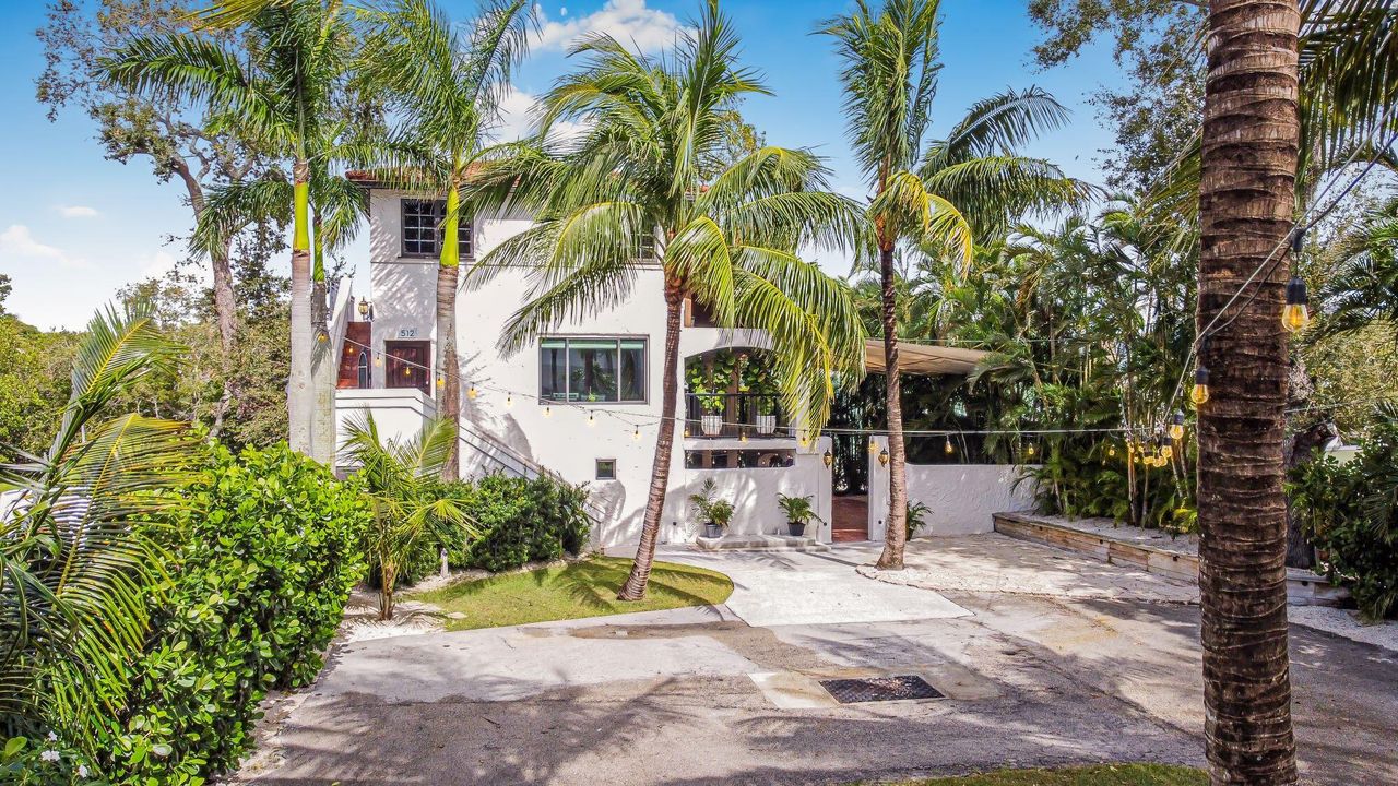 En Venta: $1,495,000 (3 camas, 3 baños, 2548 Pies cuadrados)