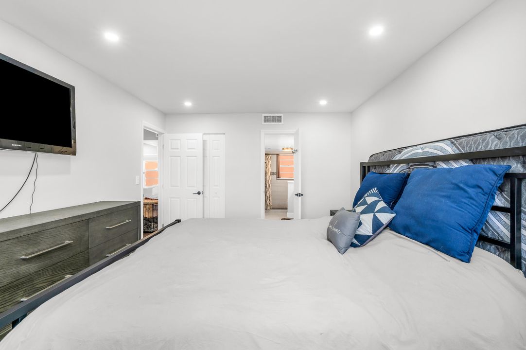 待售: $99,000 (1 贝兹, 1 浴室, 765 平方英尺)