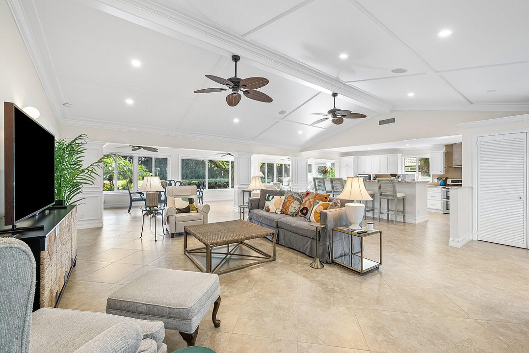 For Sale: $1,200,000 (3 beds, 2 baths, 2314 Square Feet)