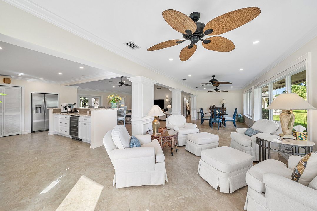 For Sale: $1,200,000 (3 beds, 2 baths, 2314 Square Feet)