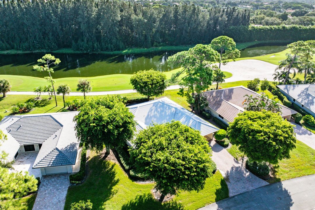 For Sale: $1,200,000 (3 beds, 2 baths, 2314 Square Feet)