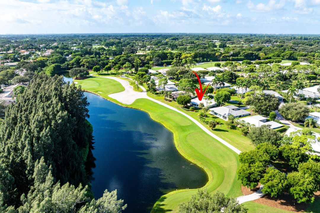 For Sale: $1,200,000 (3 beds, 2 baths, 2314 Square Feet)