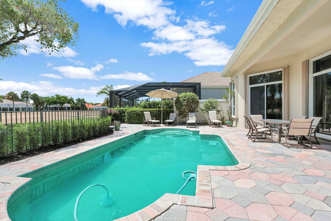 В аренду: $8,500 (3 спален, 3 ванн, 2471 Квадратных фут)