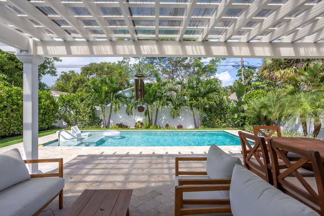 Activo con contrato: $899,990 (3 camas, 2 baños, 1116 Pies cuadrados)