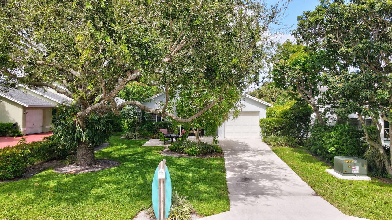 Activo con contrato: $899,990 (3 camas, 2 baños, 1116 Pies cuadrados)