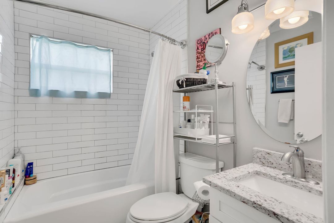 Activo con contrato: $899,990 (3 camas, 2 baños, 1116 Pies cuadrados)