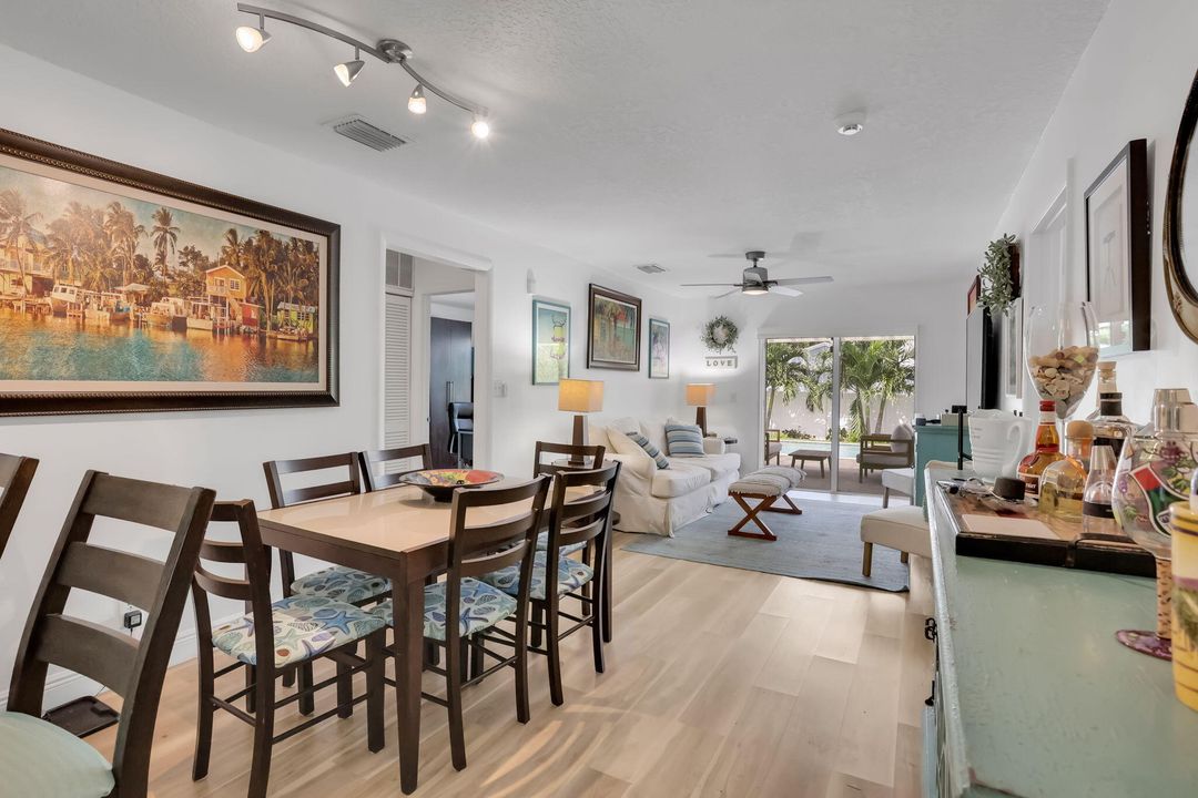 Activo con contrato: $899,990 (3 camas, 2 baños, 1116 Pies cuadrados)