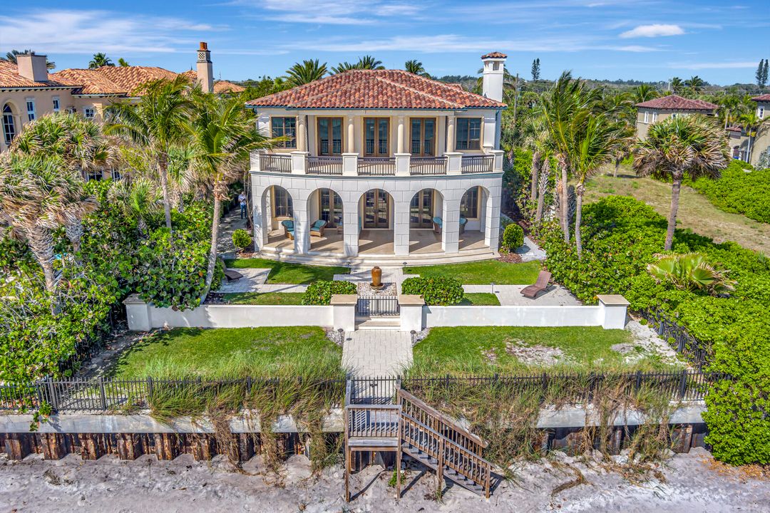 For Sale: $10,000,000 (5 beds, 6 baths, 5458 Square Feet)