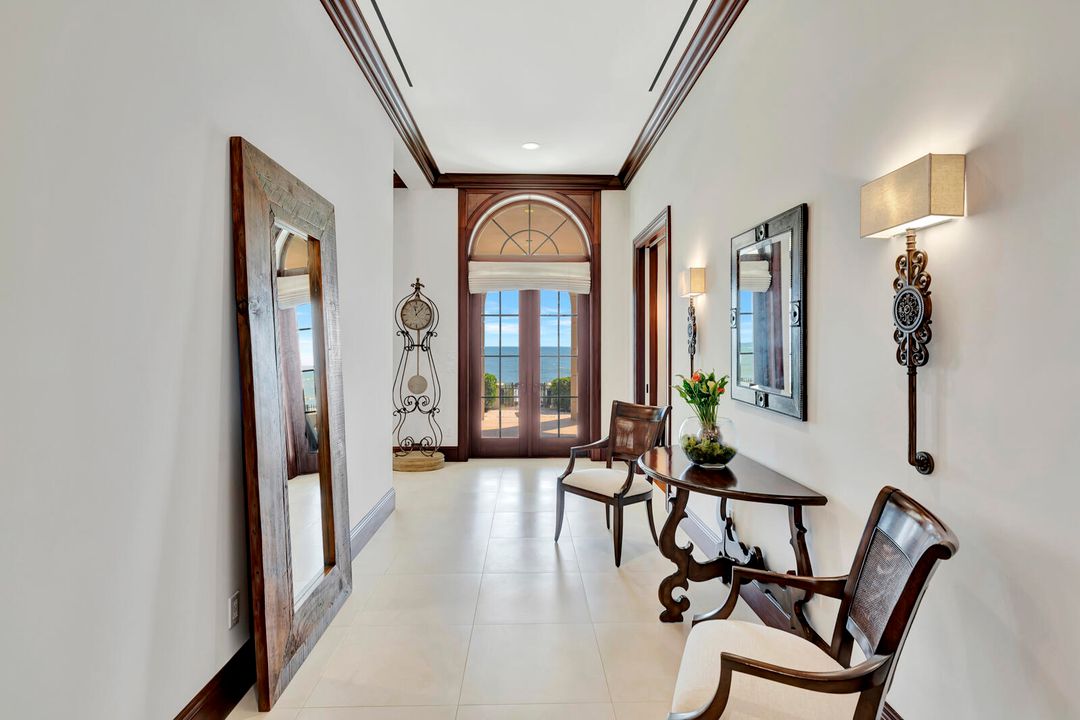 For Sale: $10,000,000 (5 beds, 6 baths, 5458 Square Feet)