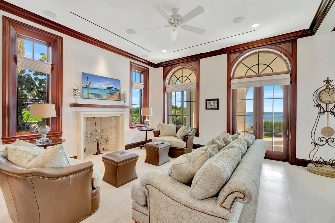 For Sale: $10,000,000 (5 beds, 6 baths, 5458 Square Feet)