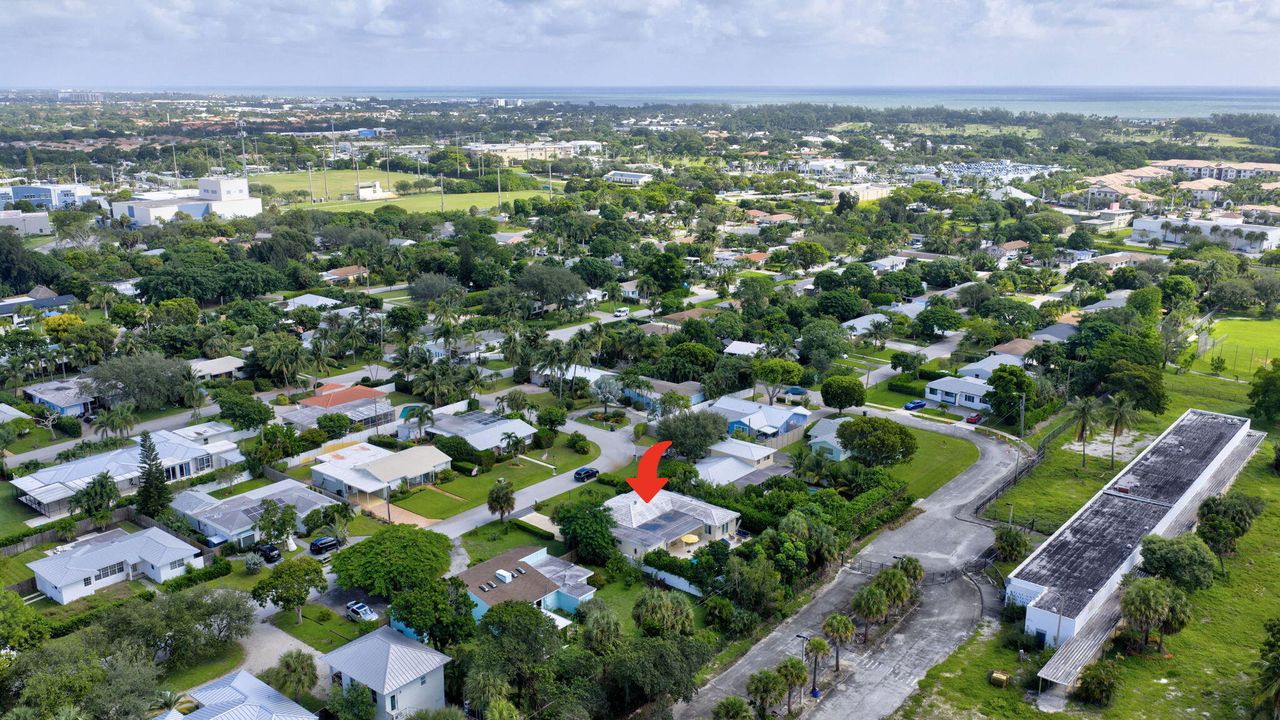 En Venta: $1,625,000 (4 camas, 3 baños, 2191 Pies cuadrados)