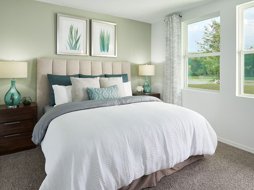 Active With Contract: $341,090 (3 beds, 2 baths, 1513 Square Feet)