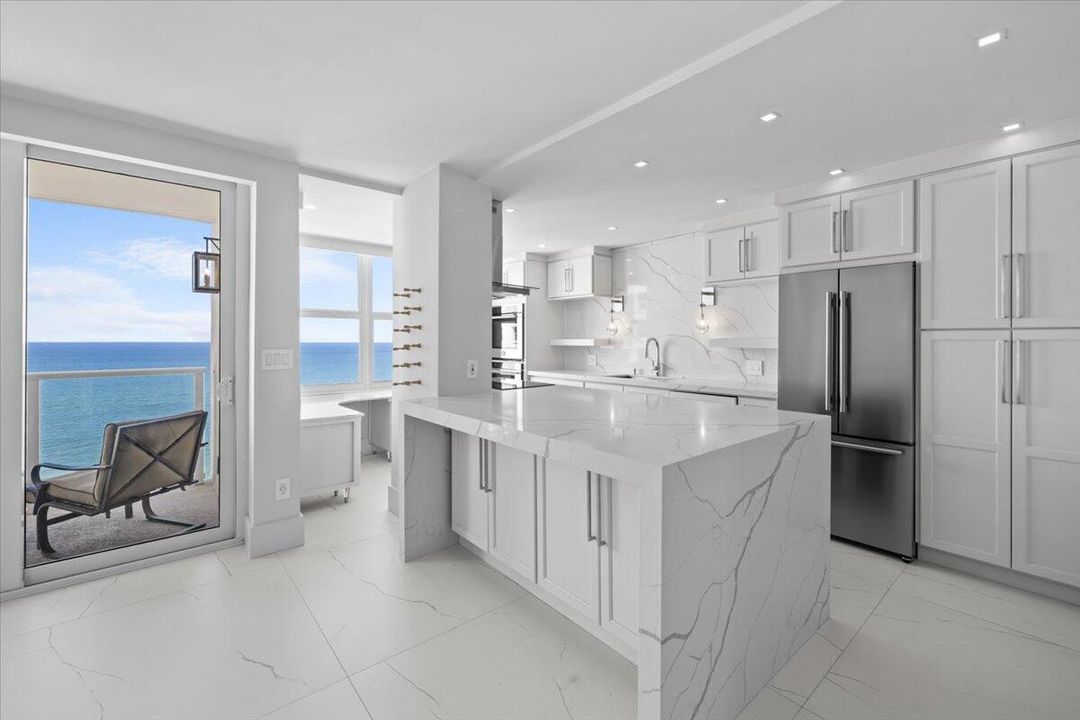 For Rent: $8,500 (2 beds, 2 baths, 1450 Square Feet)