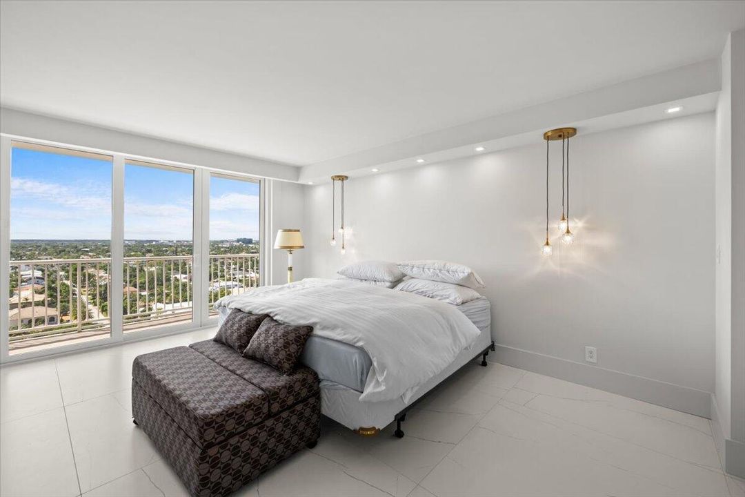 For Rent: $8,500 (2 beds, 2 baths, 1450 Square Feet)