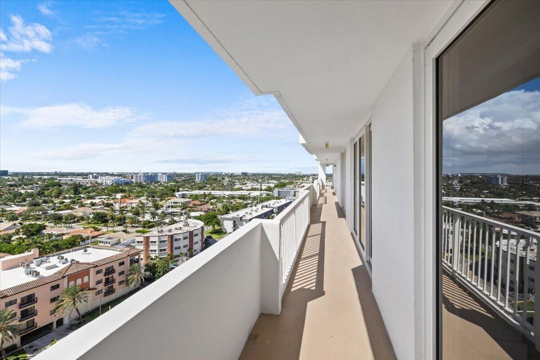 For Rent: $8,500 (2 beds, 2 baths, 1450 Square Feet)