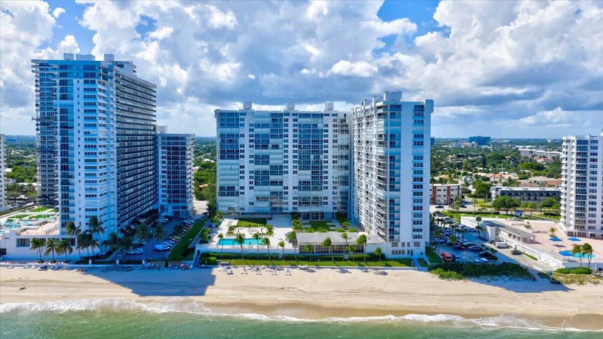 For Rent: $8,500 (2 beds, 2 baths, 1450 Square Feet)