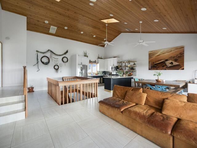 В аренду: $16,500 (4 спален, 3 ванн, 2426 Квадратных фут)