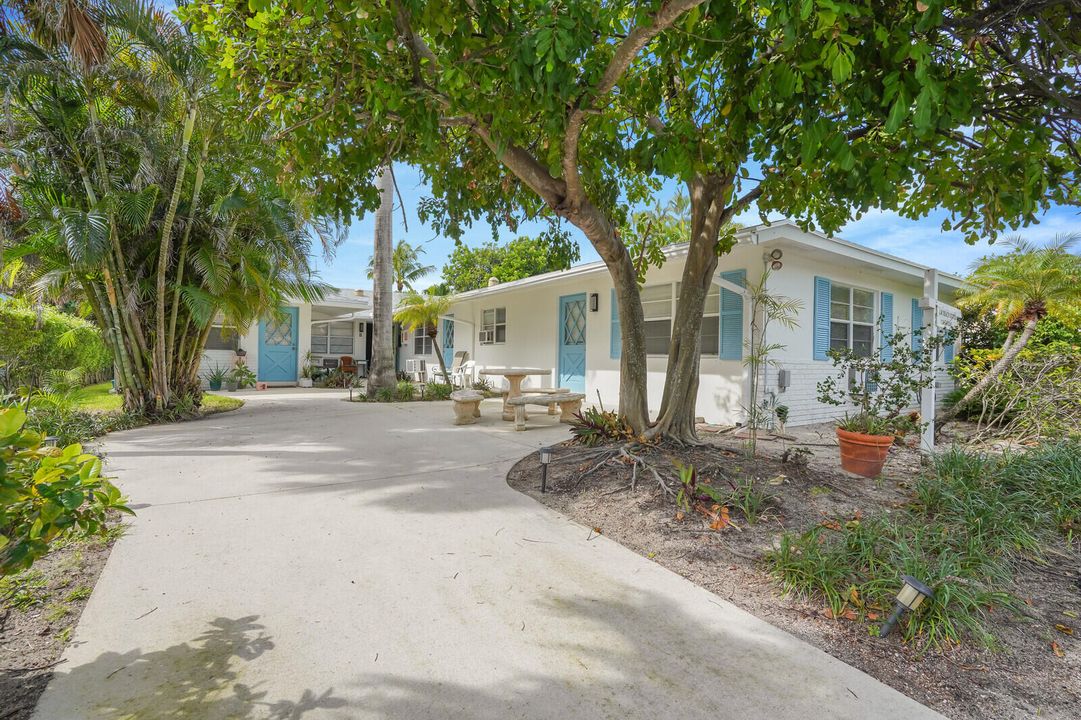 Recently Rented: $1,795 (4 beds, 4 baths, 2914 Square Feet)