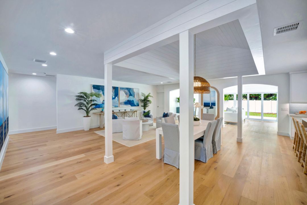 For Sale: $1,589,000 (4 beds, 3 baths, 2317 Square Feet)