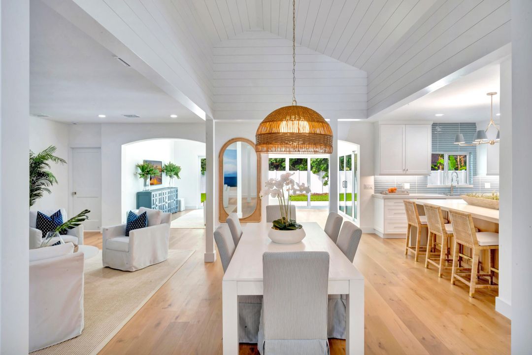 For Sale: $1,589,000 (4 beds, 3 baths, 2317 Square Feet)