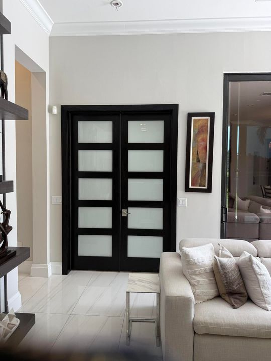 待售: $2,879,000 (5 贝兹, 6 浴室, 4800 平方英尺)